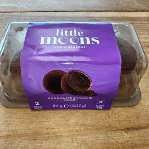 Indulge in our intensely chocolatey ganache wrapped in our signature mochi dough, finished with a dusting of cocoa.