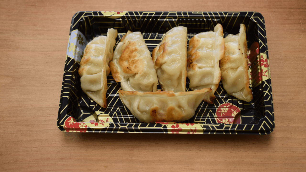 Pork Lightly Fried Gyoza - 6 Pieces Pork & Veg Choose one dip from the available options